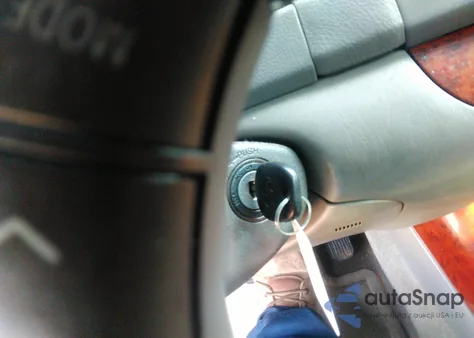 2006 Toyota Camry Xle V6 из США, поврежденный, VIN 4T1BF30K96U624256